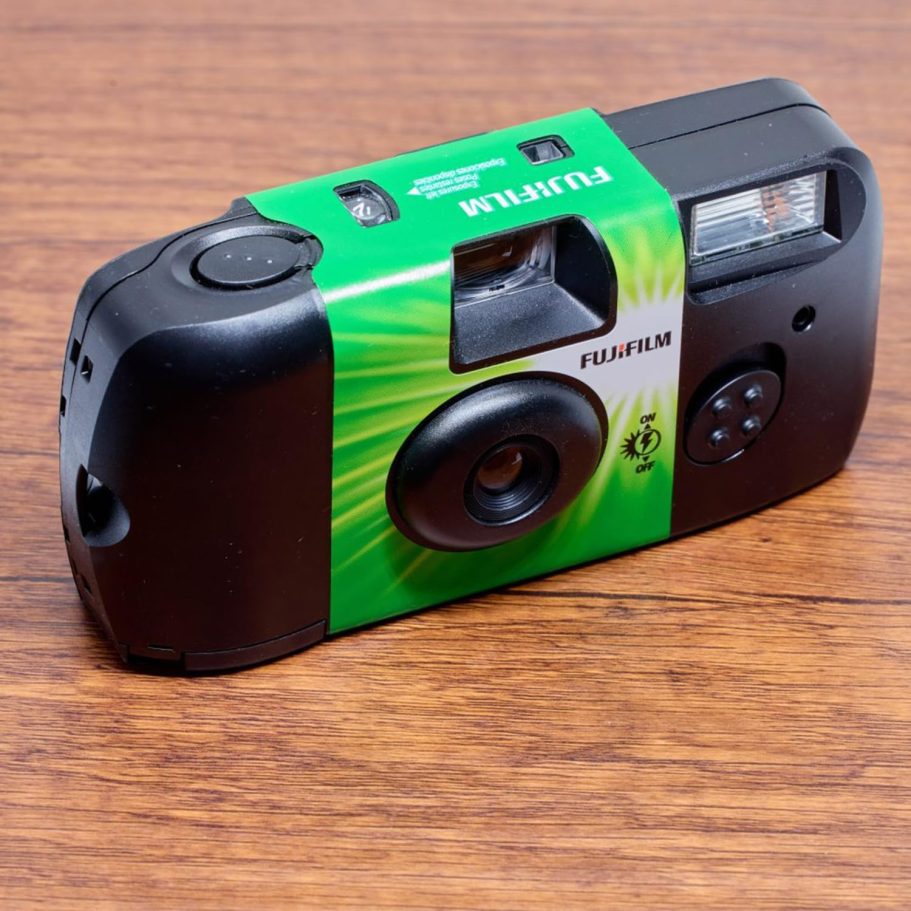 Fuji Film Quicksnap Flash Disposable Camera 400 Iso, 6 Pack, 35mm 27 Exp,with Balveli Coth, Fuji Film Disposable Camera Bulk, 6 Pack of Fuji Disposable Cameras. - Image 7